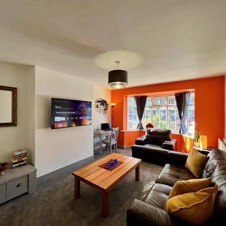 Curzon House One - Great For Contractors Or Family Holidays 克利索普斯 外观 照片