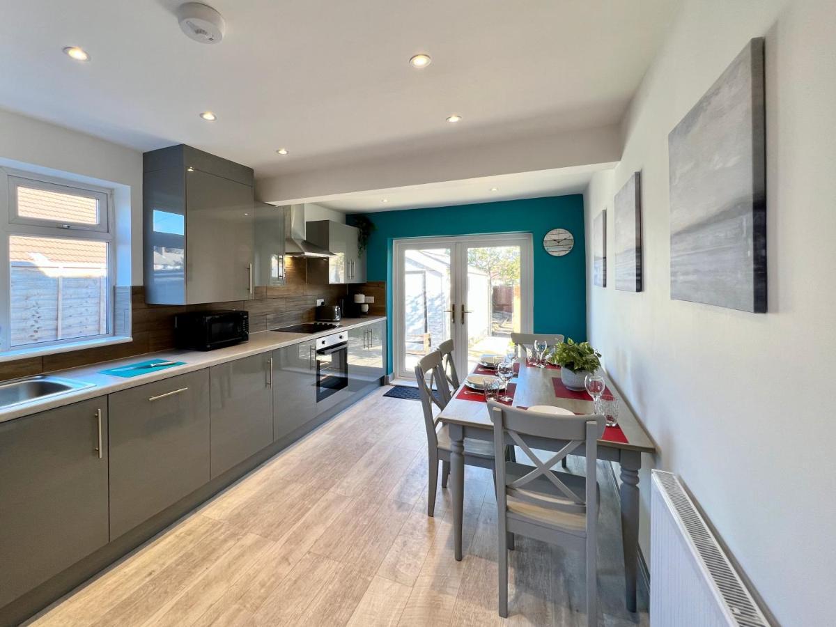 Curzon House One - Great For Contractors Or Family Holidays 克利索普斯 外观 照片