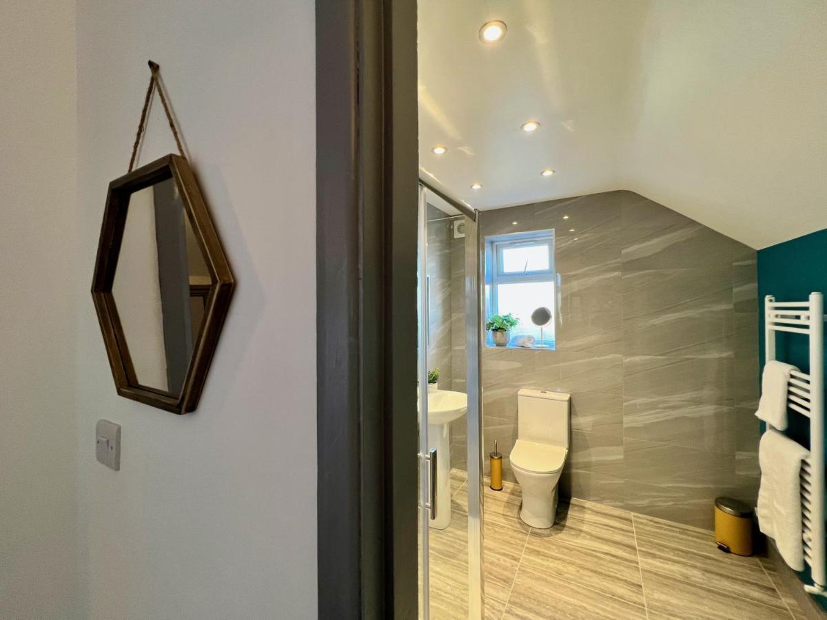Curzon House One - Great For Contractors Or Family Holidays 克利索普斯 外观 照片
